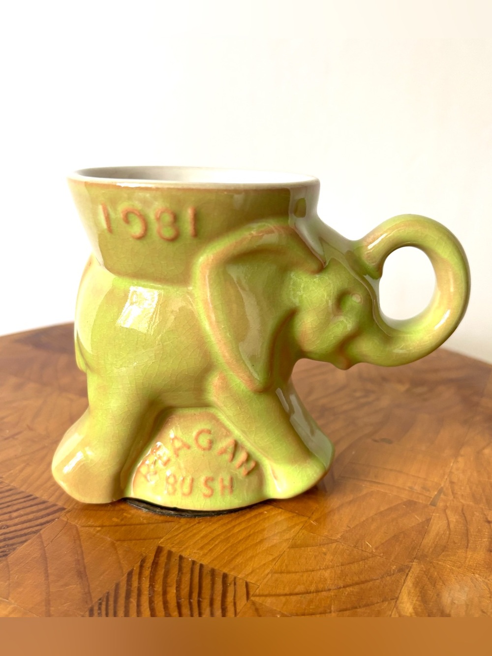 1981 Frankoma Pottery Green Glaze GOP Reagan Bush Elephant Mug No Chips